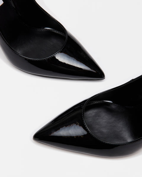 Pointed toe pumps in black patent leather