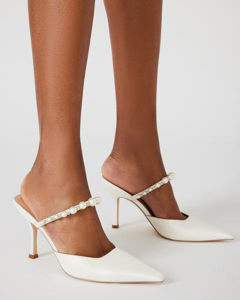 Pearl pump cheap steve madden