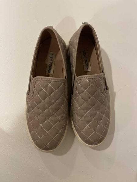 steve madden essence grey