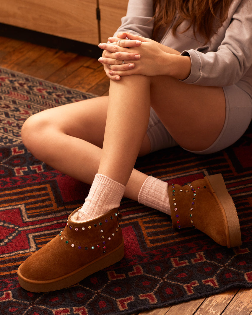 COMFY CHESTNUT SUEDE RHINESTONES