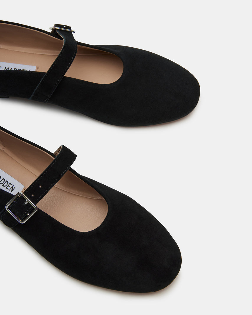 DREAMING BLACK SUEDE