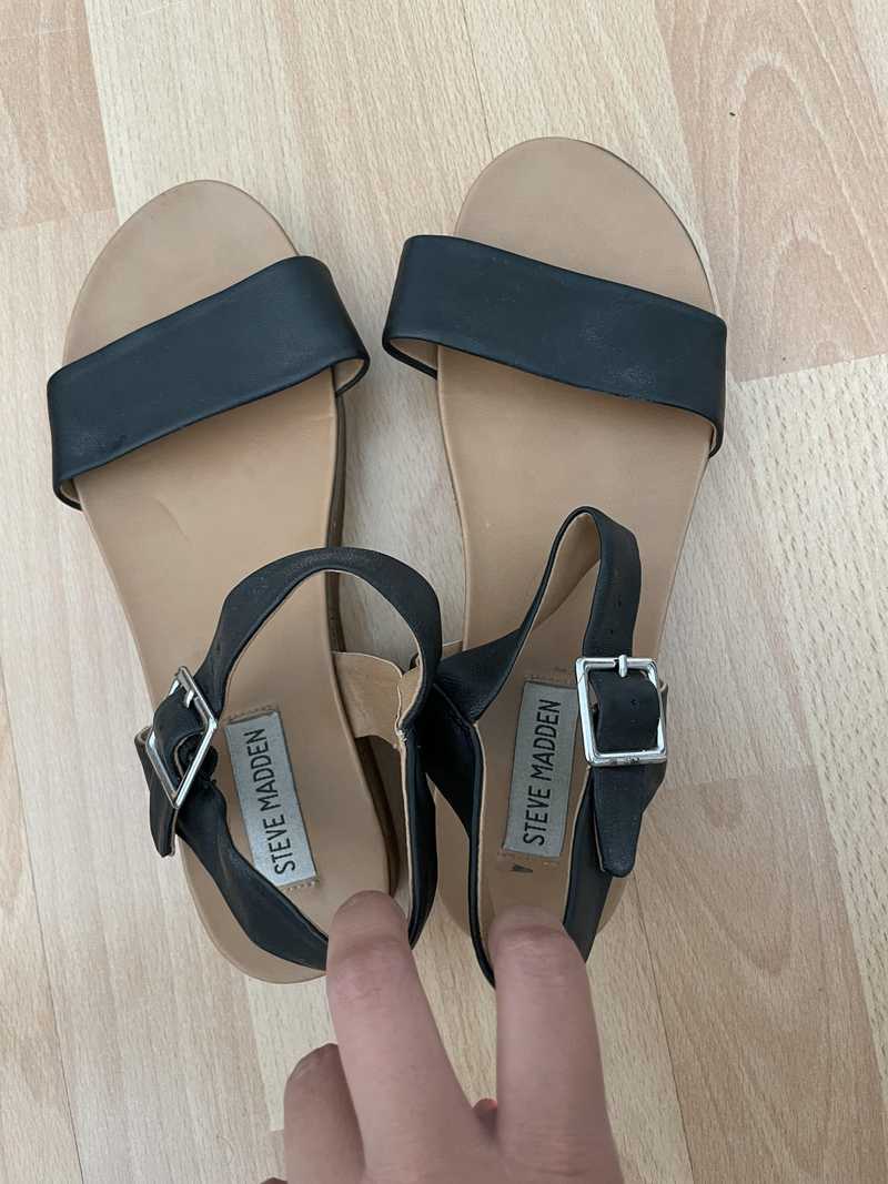 Aida platform sandal hot sale steve madden